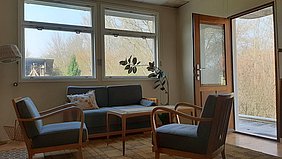 Im Wohnzimmer des Stahlhauses aus Nerreth, Foto Lisa Baluschek