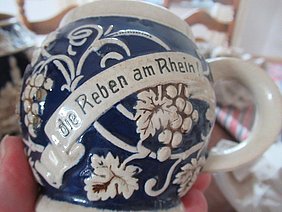 Bowlebecher mit Motiven.