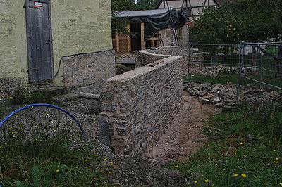 gemauerte Bruchsteinmauer